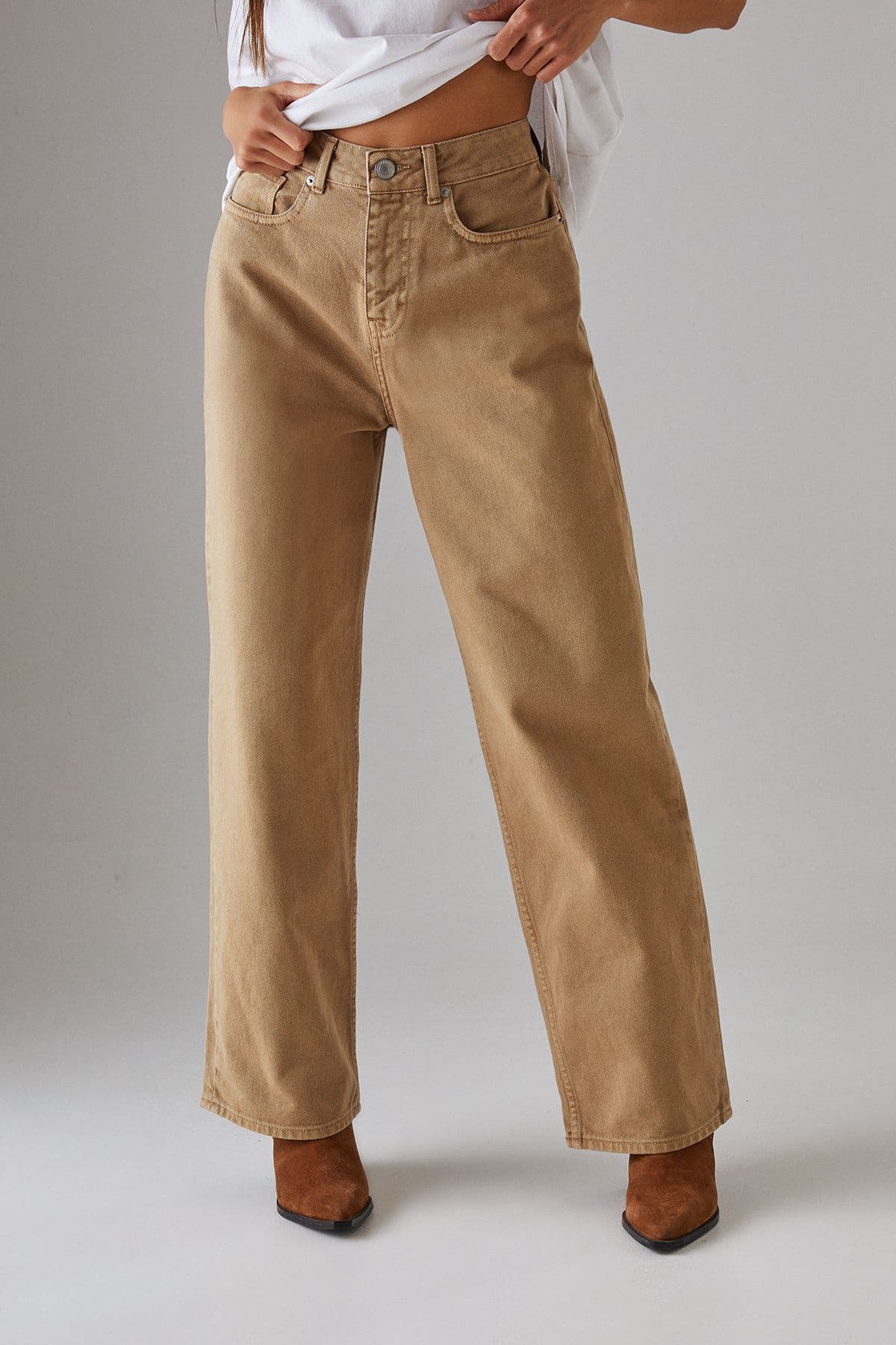 Warehouse Women's Washed Low Rise Denim Boyfriend Jean in Stonewash