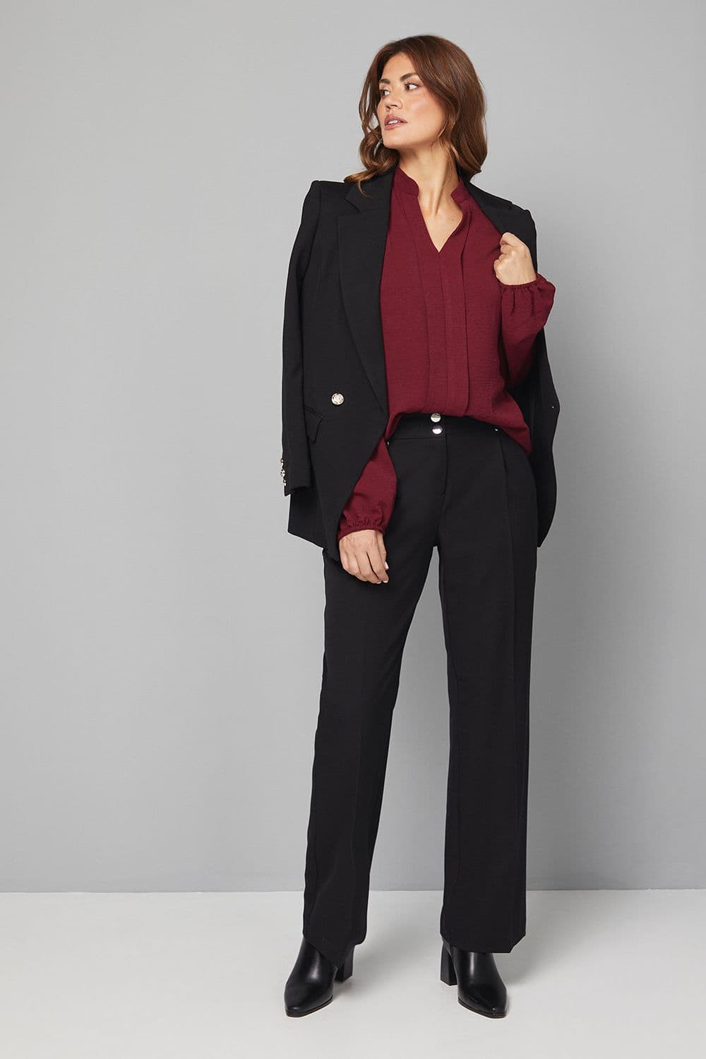 Wallis Women's Collarless Woven Blouse in Wine