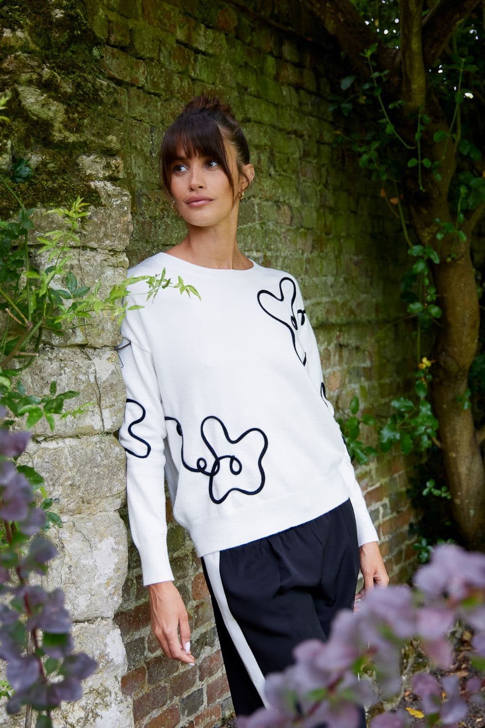 Blue Vanilla Women's Floral Pattern Sweater in White