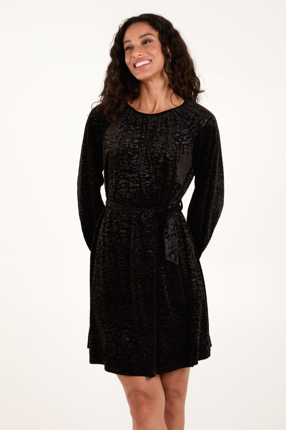 Blue Vanilla Women's Velvet Belted Swing Dress in Black
