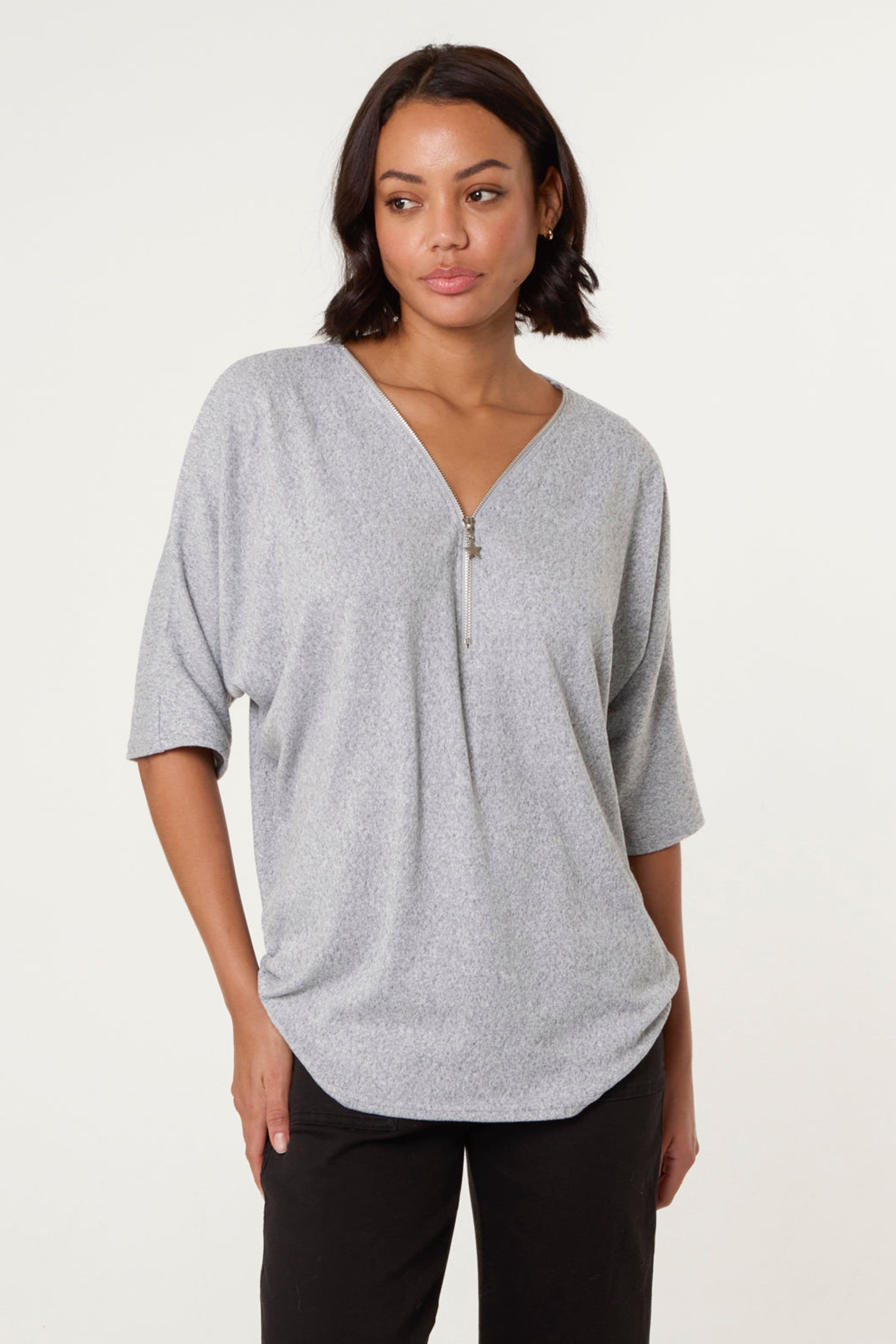 Blue Vanilla Women's Grey Short Sleeve Slip On V-neck Top