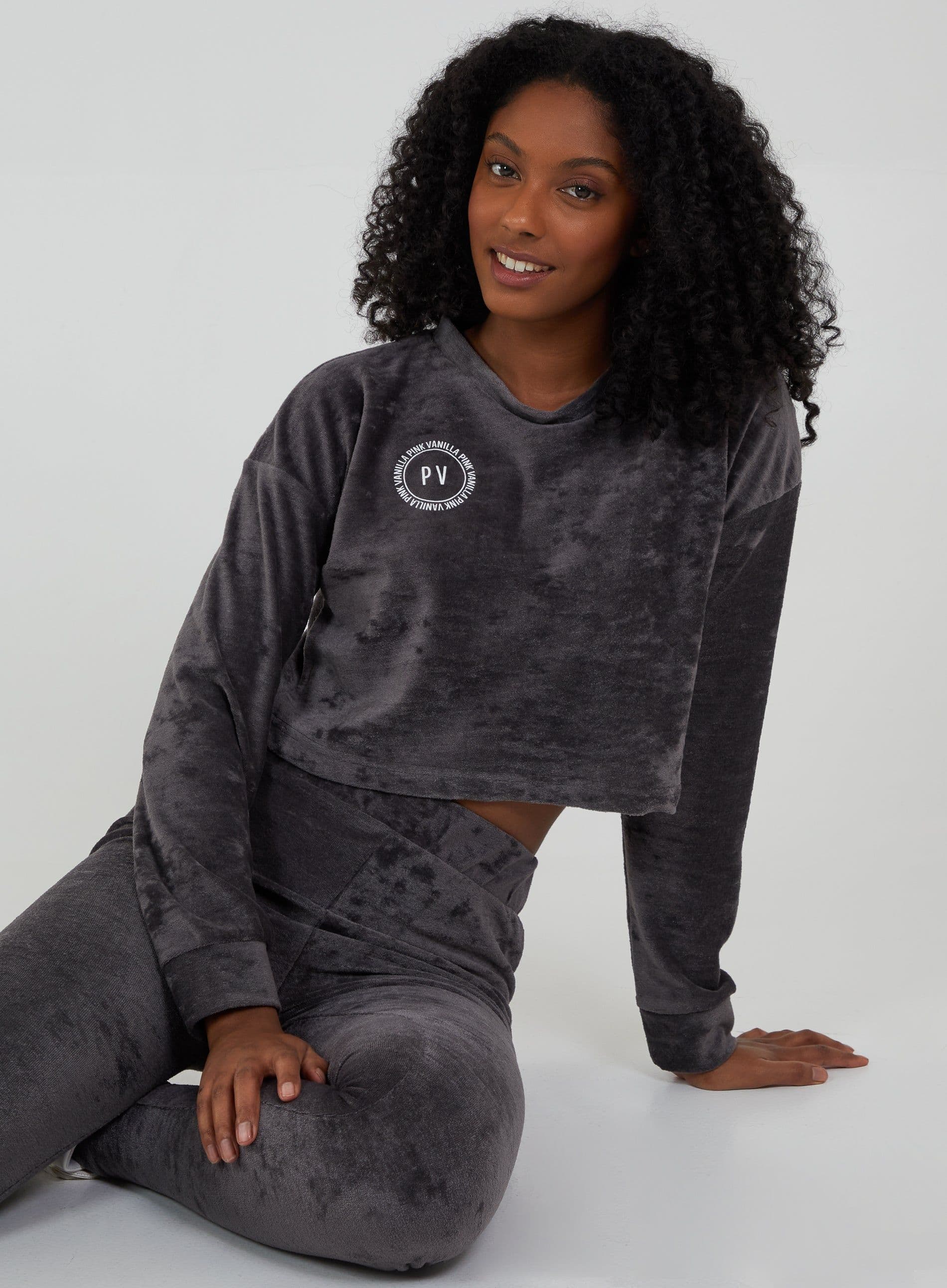 Pink Vanilla Women's Long Sleeve Cropped Jumper in Grey