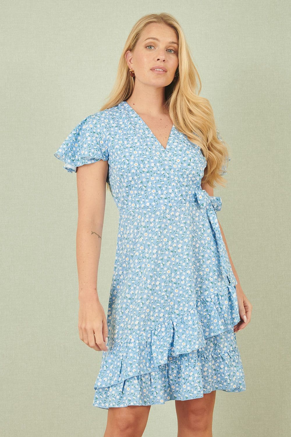 Yumi Women's Blue Ditsy Floral Wrap Frill Dress
